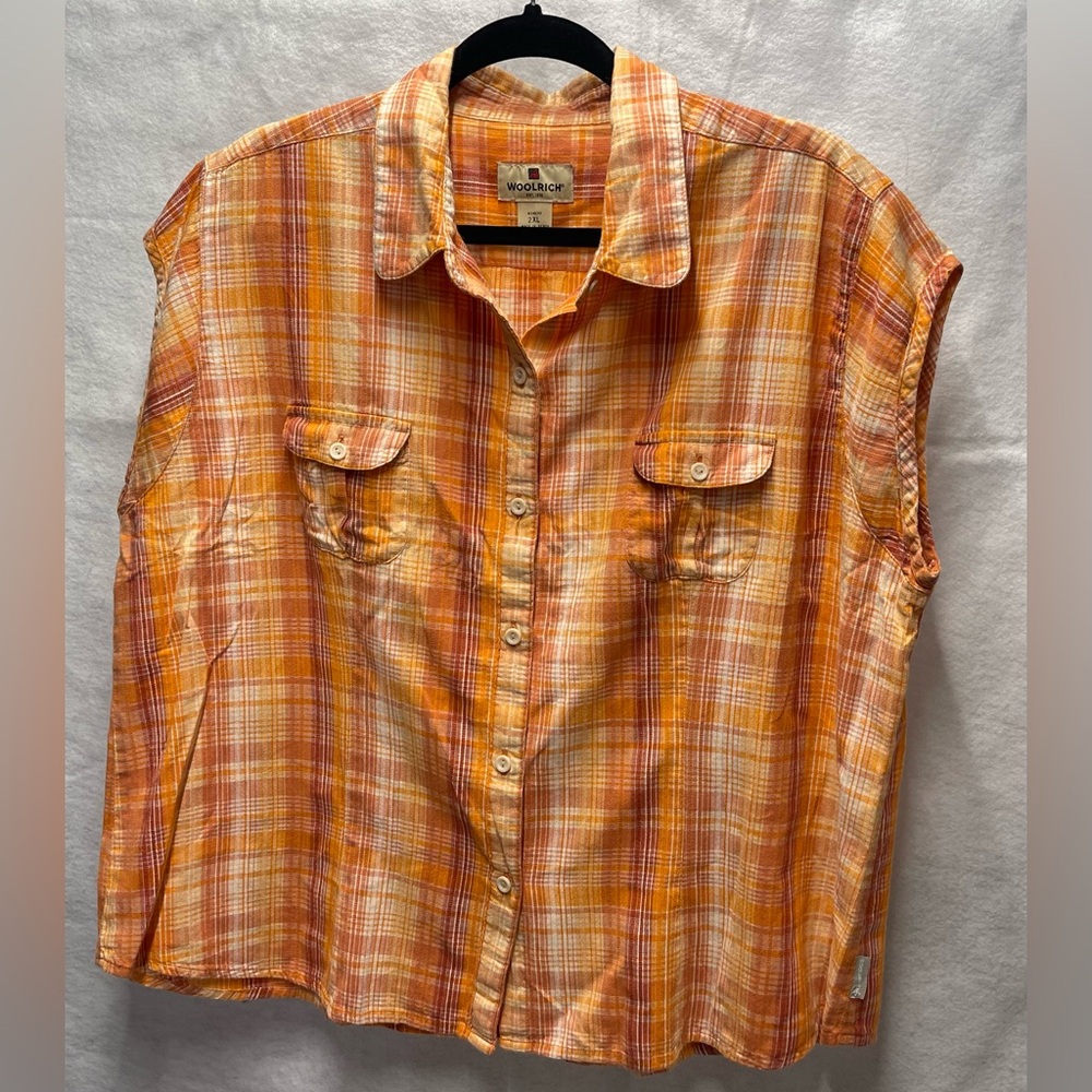 Woolrich cap sleeve button up shirt
